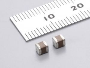 Murata: Hochspannungs-MLCC mit 15 nF und 1,25 kV im 1210-Format